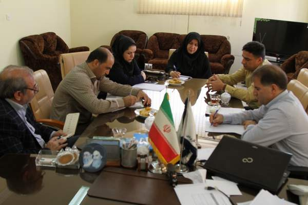 جلسه بررسی وضعیت مرکز علمی کاربردی دره شهر ایلام